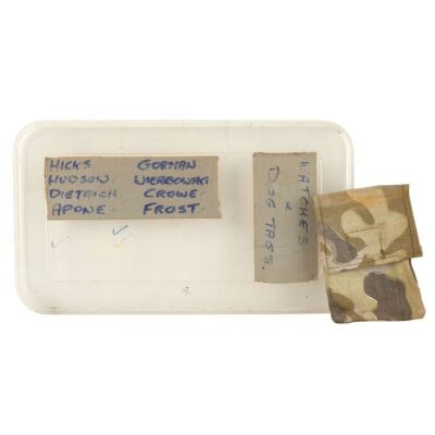 446. Helmet Microphone Pouch with Prop Box Lid ### ALIENS (1986)