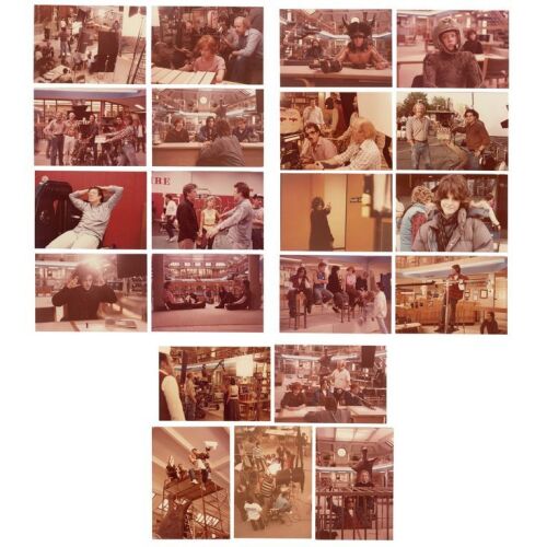 546. Collection of 21 Behind-the-Scenes Photos ### THE BREAKFAST CLUB (1985)