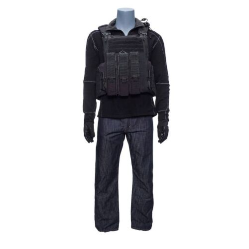 1121. Alejandro Gillick's (Benicio Del Toro) Tactical Costume ### SICARIO: DAY OF THE SOLDADO (2018)