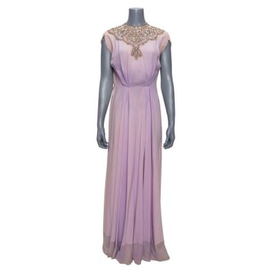 1374. Queen Herodias' (Judith Anderson) Lavender Dress ### SALOME (1953)