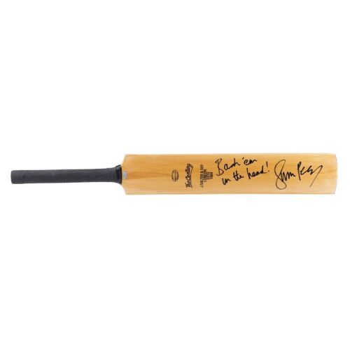 2153. Simon Pegg-Autographed Shaun's Cricket Bat Replica ### SHAUN OF THE DEAD (2004)