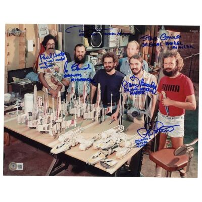 2230. ILM SFX Crew-Autographed Photograph ### INDUSTRIAL LIGHT & MAGIC (ILM)