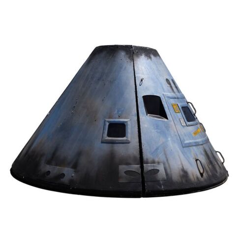 467. Planet Hollywood Collection: 1:4-Scale Command Module Replica from Original Production Molds ### APOLLO 13 (1995)
