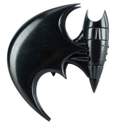 496. Batman's (Val Kilmer) Folded Batarang ### BATMAN FOREVER (1995)