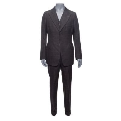 576. Planet Hollywood Collection: Charlie Chaplin's (Robert Downey Jr.) Suit ### CHAPLIN (1992)