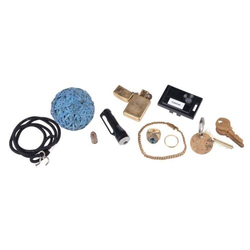 596. Mike Papac Collection: Capt. Frank Ramsey (Gene Hackman), Lt. Peter Ince (Viggo Mortensen), and USS Alabama Crew's Personal Accessories ### CRIMSON TIDE (1995)