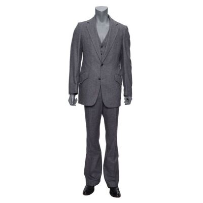 607. Planet Hollywood Collection: J.R. Ewing&rsquo;s (Larry Hagman) Three-Piece Suit and Pair of Boots ### DALLAS (T.V. SERIES, 1978 - 1991)