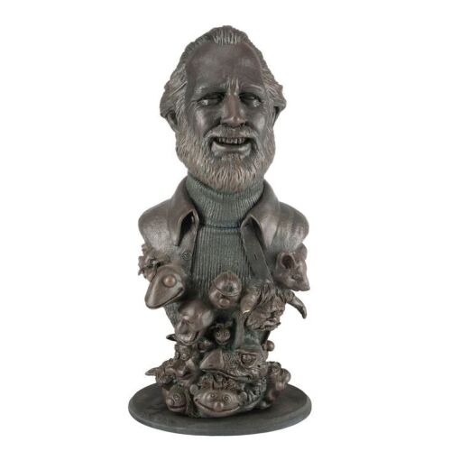 721. Dick Smith Collection: Jim Henson Miniature Bust Gift ### JIM HENSON