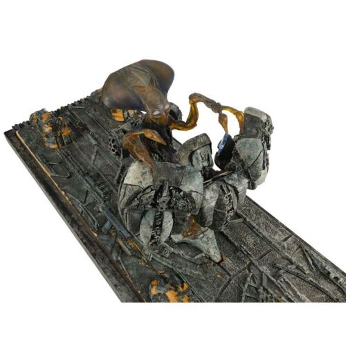 866. Harvester Alien and Mothership Console Model Miniature ### INDEPENDENCE DAY (1996)