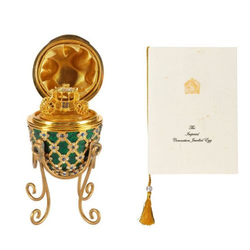 891. Factory Entertainment Faberge Imperial Coronation Jewelled Egg Replica Prototype ### JAMES BOND: OCTOPUSSY (1983)
