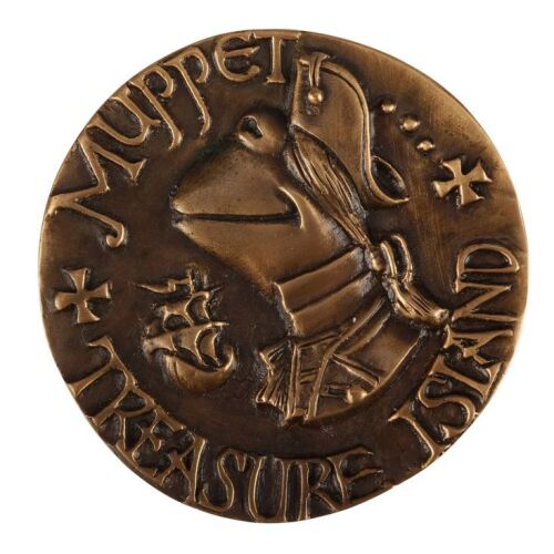 997. Crew Gift Coin ### MUPPET TREASURE ISLAND (1996)