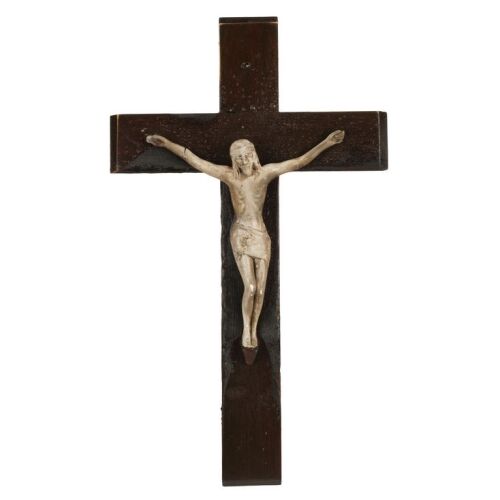 1032. Vanessa Ives' Burned Crucifix ### PENNY DREADFUL (2014-2016)