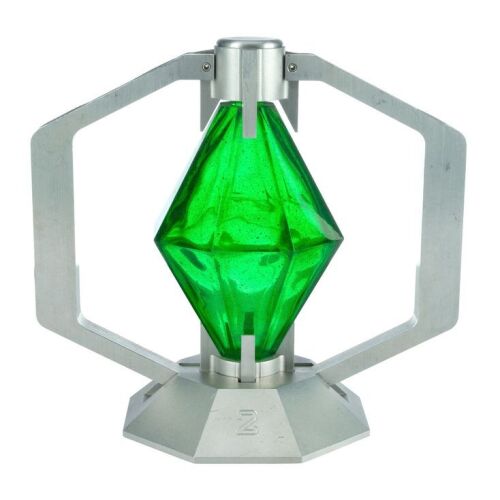 1131. Lex Luthor's (Michael Rosenbaum) "Onyx" Kryptonite Crystal on LuthorCorp Laboratory Base ### SMALLVILLE (T.V. SERIES, 2001 - 2011)