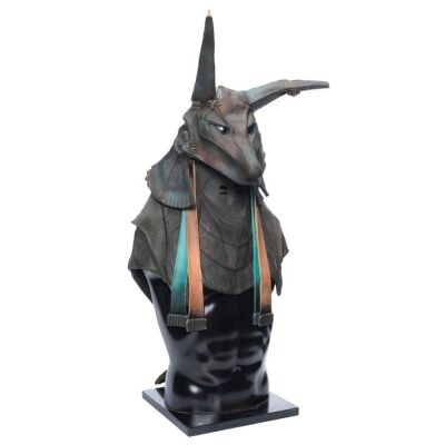 1239. Planet Hollywood Collection: Anubis' Horus Guard Headpiece Licensed Replica ### STARGATE (1994)