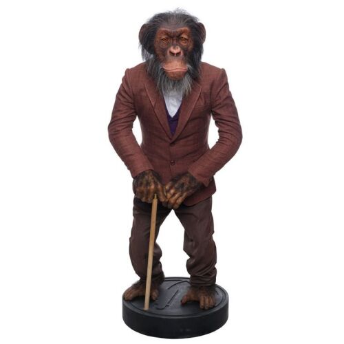 1291. Life-Size Pogo Statue ### THE UMBRELLA ACADEMY (T.V. SERIES, 2019 - 2024)