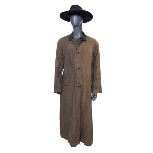 1326. Wyatt Earp's (Kevin Costner) Cowboy Hat with Johnny Ringo's (Norman Howell) Production-Made Cowboys Duster ### WYATT EARP (1994)