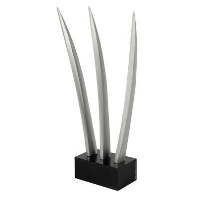 1336. Wolverine's (Hugh Jackman) Production-Made Adamantium Claw Blades ### X-MEN ORIGINS: WOLVERINE (2009)