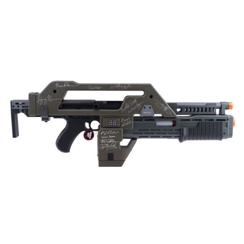 2008. Cast-Autographed M41A Pulse Rifle Replica ### ALIENS (1986)