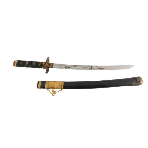 2041. Planet Hollywood Collection: Kevin Costner and Whitney Houston-Autographed Frank Farmer's Wakizashi Sword Replica ### THE BODYGUARD (1992)