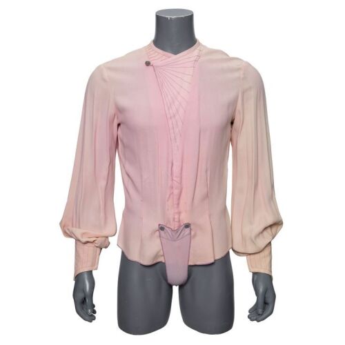 1148. Admiral James T. Kirk's (William Shatner) Civilian Shirt ### STAR TREK III: THE SEARCH FOR SPOCK (1984)