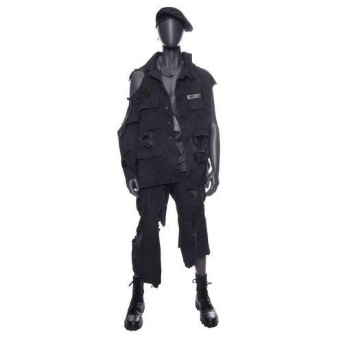 1046. Lt. Muldoon's (Bruce Willis) Distressed Costume ### PLANET TERROR (2007)
