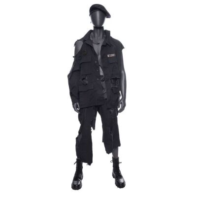 1046. Lt. Muldoon's (Bruce Willis) Distressed Costume ### PLANET TERROR (2007)