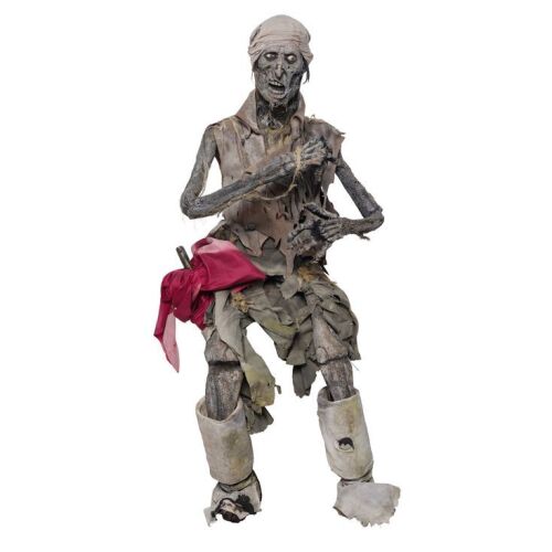 1040. World of Disney Promotional Display Undead Pirate ### PIRATES OF THE CARIBBEAN: AT WORLD'S END (2007)