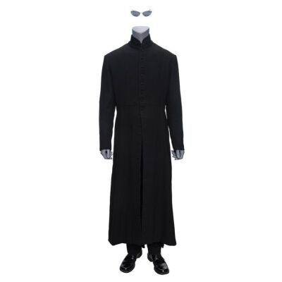 232. Neo's (Keanu Reeves) Complete Costume ### THE MATRIX RELOADED (2003)