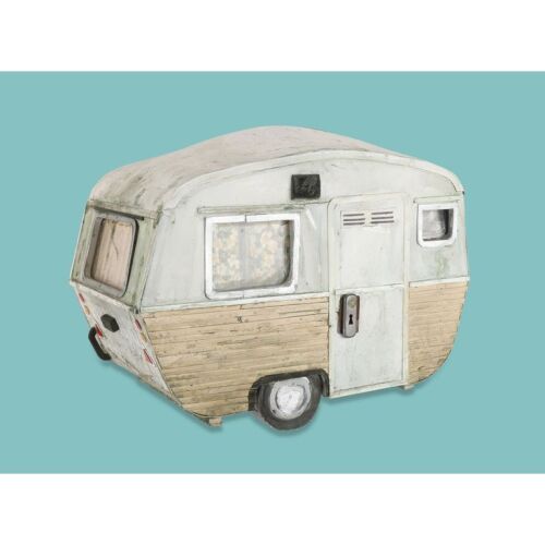 Lot # 143. Third-Scale Caravan for City Reveal Shot ### SHAUN THE SHEEP MOVIE (2015)
