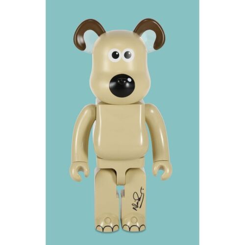 Lot # 180. Bearbrick Gromit 1000% Figure Signed by Nick Park ### WALLACE & GROMIT