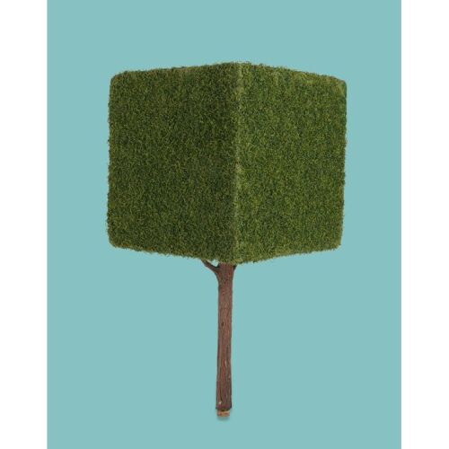 Lot # 195. Square-Cut Topiary Shrub ### WALLACE & GROMIT: VENGEANCE MOST FOWL (2024)