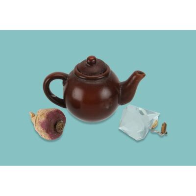 Lot # 217. Blue Diamond, Turnip and Teapot ### WALLACE & GROMIT: VENGEANCE MOST FOWL (2024)