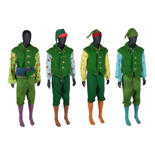 Lot # 15. NME Christmas 2007 Cover Photo-Matched Elf Costumes ### ARCTIC MONKEYS