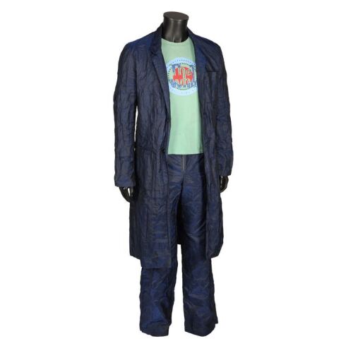 Lot # 368. Robbie Williams' Autographed Screen and Photo-Matched Stage-Worn Slane Castle and "Where Egos Dare" Music Video Ensemble ### ROBBIE WILLIAMS
