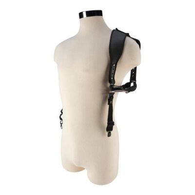 57. K's (Ryan Gosling) Shoulder Holster ### BLADE RUNNER 2049 (2017)