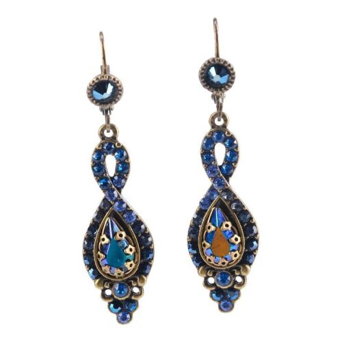 68. Luv's (Sylvia Hoeksssss) Production-Made Blue Jeweled Earrings ### BLADE RUNNER 2049 (2017)