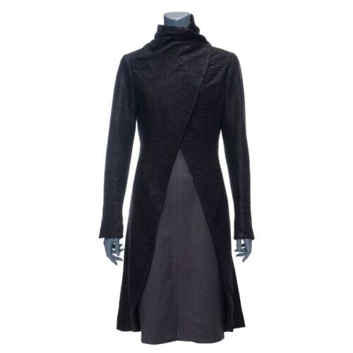 107. Lt. Joshi's Stunt Black Coat Costume ### BLADE RUNNER 2049 (2017)