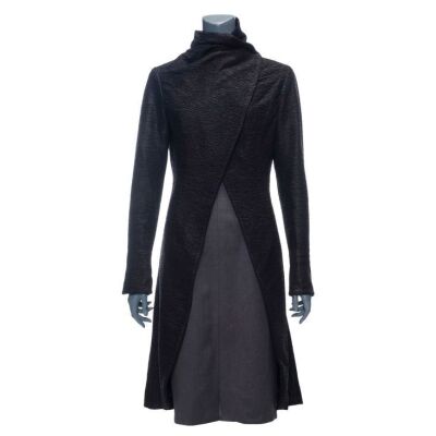 107. Lt. Joshi's Stunt Black Coat Costume ### BLADE RUNNER 2049 (2017)