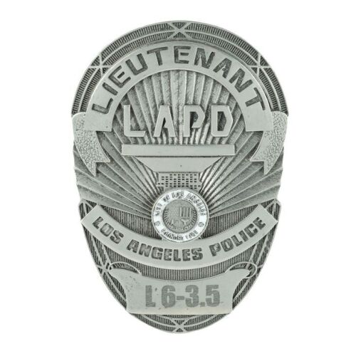 146. Lt. Joshi's (Robin Wright) Production-Made LAPD Badge ### BLADE RUNNER 2049 (2017)