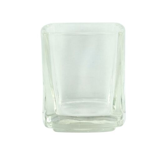 153. Lt. Joshi's (Robin Wright) Whiskey Glass ### BLADE RUNNER 2049 (2017)