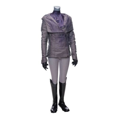 177. Luv's (Sylvia Hoeks) Gray Costume ### BLADE RUNNER 2049 (2017)