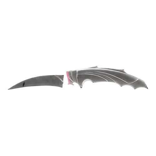 208. Luv's (Sylvia Hoeks) VFX Curved Knife ### BLADE RUNNER 2049 (2017)