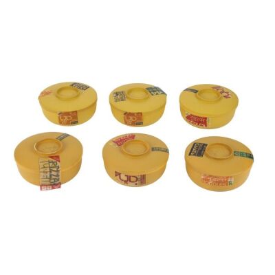 215. Set of Six Bibi's Bar Noodle Containers ### BLADE RUNNER 2049 (2017)