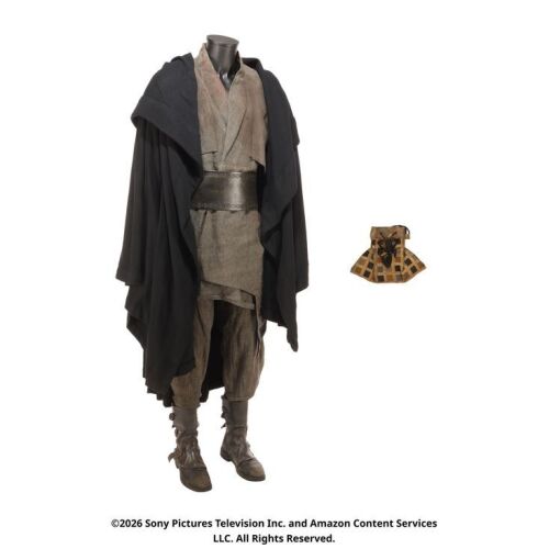 Lot # 58. Lan Mandragoran's Bloodstained Travelling Costume ### WHEEL OF TIME, THE (T.V. SERIES, 2021-2023)