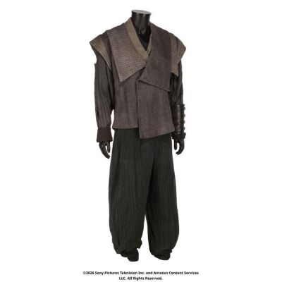 Lot # 146. Lan Mandragoran's Warder Costume ### WHEEL OF TIME, THE (T.V. SERIES, 2021-2023)