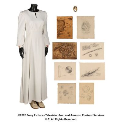 Lot # 218. Nynaeve al'Meara's Accepted Costume with Paper Props ### WHEEL OF TIME, THE (T.V. SERIES, 2021-2023)