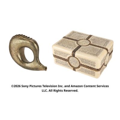 Lot # 128. Hero Horn of Valere with Horn Box ### WHEEL OF TIME, THE (T.V. SERIES, 2021-2023)