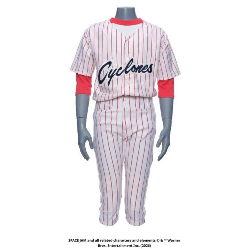 Lot #77: Manner "Mooky" Washington Baseball Uniform ### SPACE JAM (1996)