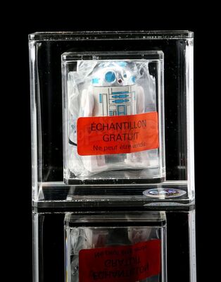 Lot # 81 - R2-D2 (With Sensorscope) In Meccano Baggie CAS 85+