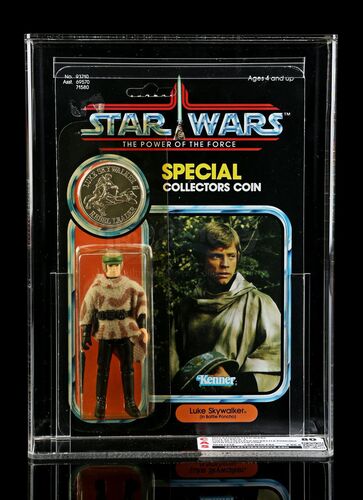 Lot # 286 - Luke Skywalker (In Battle Poncho) POTF CAS 80Y
